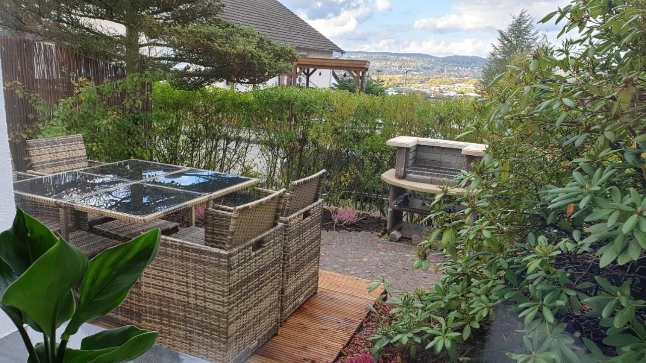 Haus Edda - Ferienwohnungen Mit Garten Und Schlossblick Marburg Εξωτερικό φωτογραφία